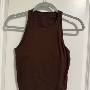 Vuori Brown Ribbed Scoop-Neck Tank